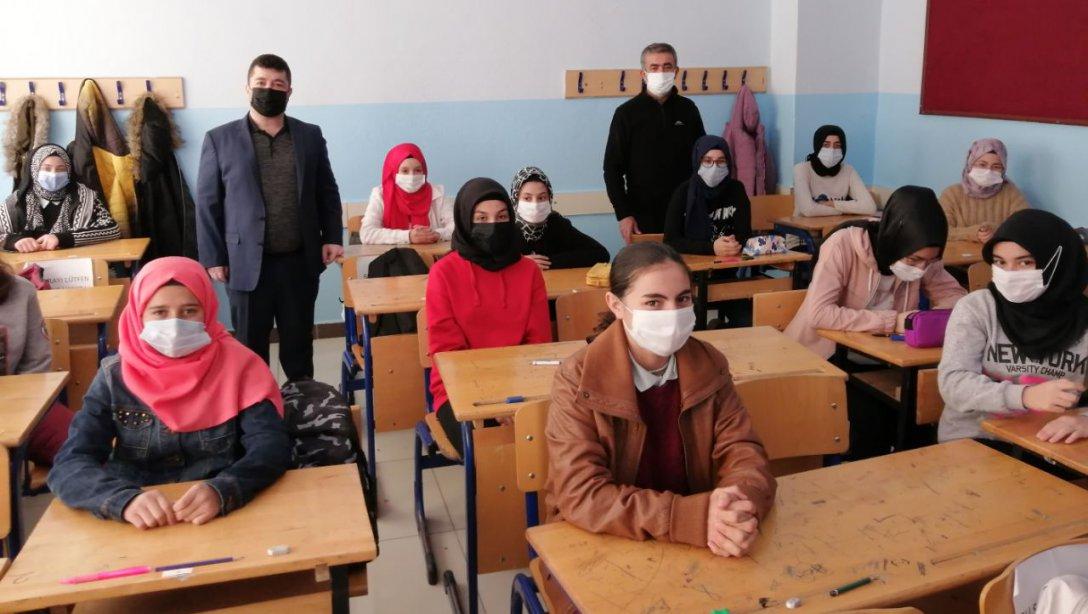 Anadolu İmam Hatip Lisemize İlçe Milli Eğitim Müdürümüz Tarafından Ziyaret