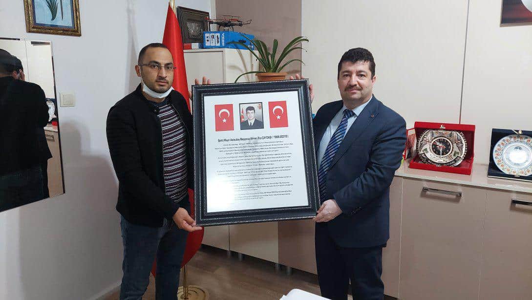 Şehit Ahmet Ziya Çaydaşı'nın Özgeçmişi Hazırlanarak Okul Müdürüne Teslim Edildi