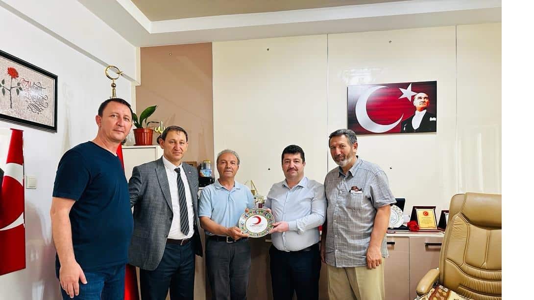 Türk Kızılay Kayseri İl Başkanından Müdürlüğümüze Ziyaret