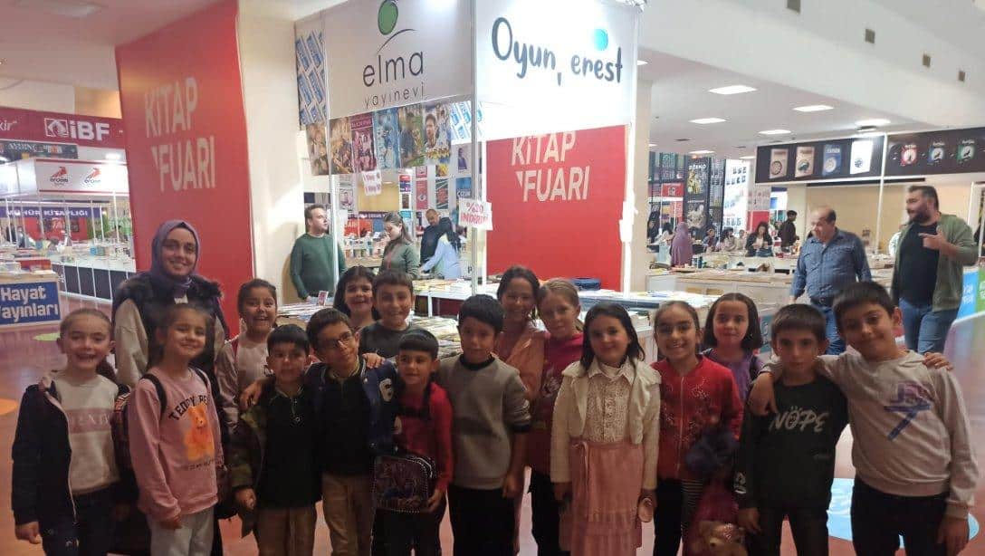Atatürk İlkokulu Öğrencilerimiz Kitap Fuarinda