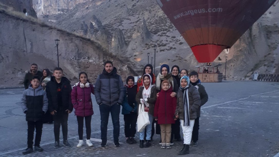 Şehit Mehmet Güngördü İmam Hatip Ortaokulu  Öğrencileri Balon Turu Yaptı