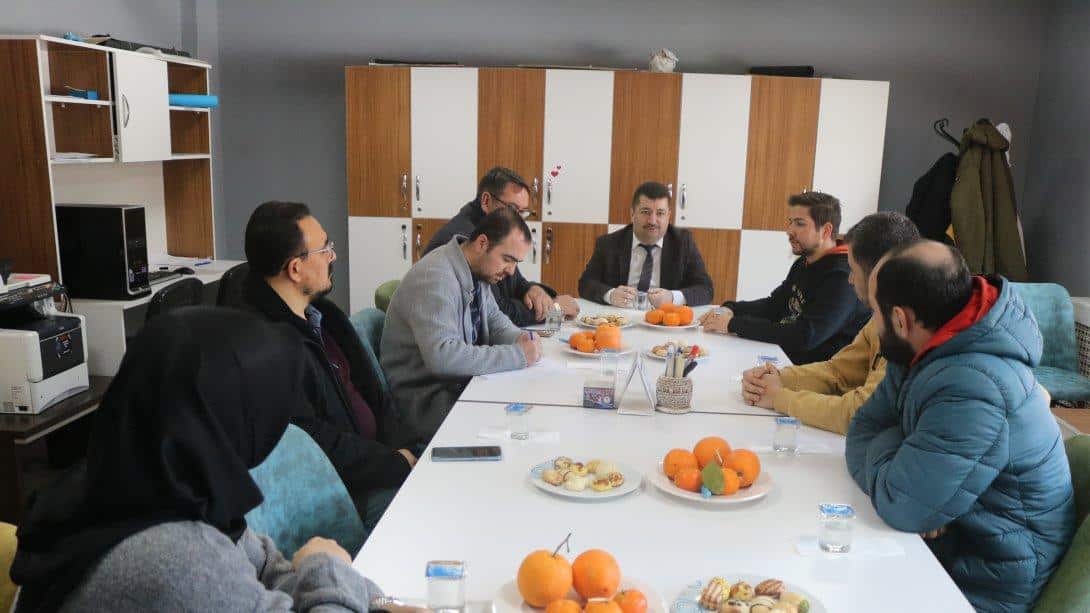 Şehit Mehmet Güngördü İmam Hatip Ortaokulunda Okul Güvenliği Toplantısı Yapıldı 