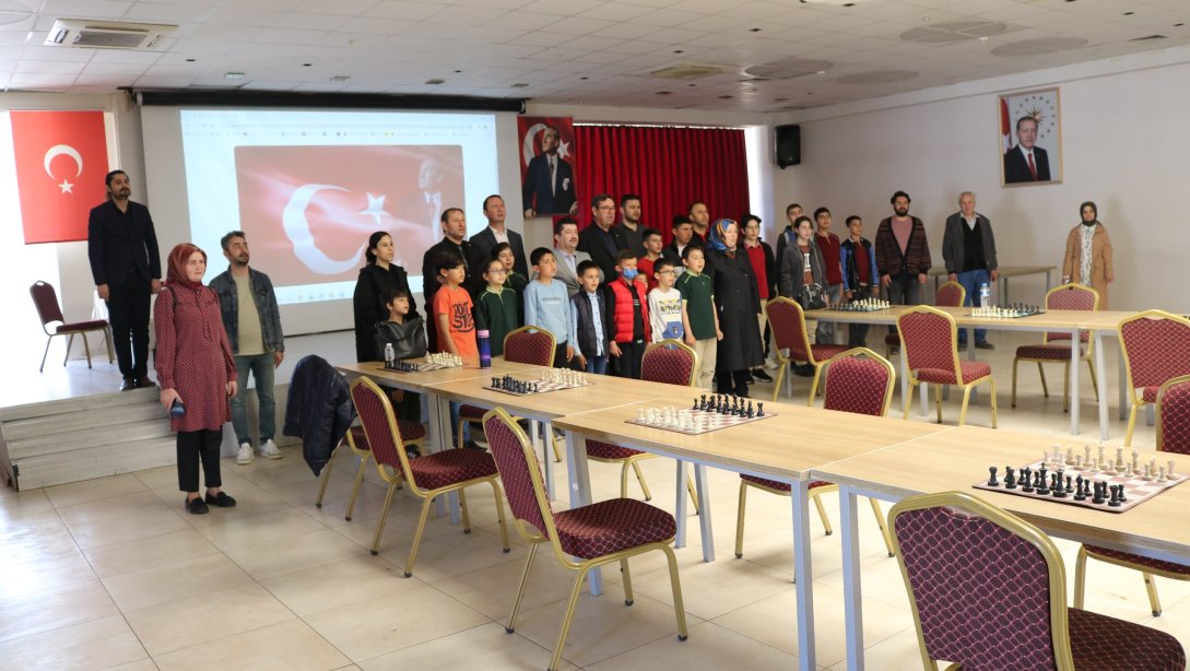 Okullar arası Satranç Turnuvası Düzenlendi